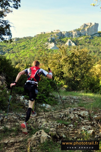 Trail-de-Queribus-Course-des-Seigneurs-2014-Photo-Trail-Yvan-Arnaud-5-430x647.jpg