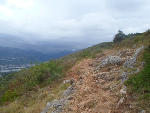 sentier du Mont Chauve.jpg